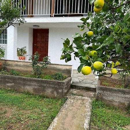Agapis Residence Kalivia Thorikou Dış mekan fotoğraf