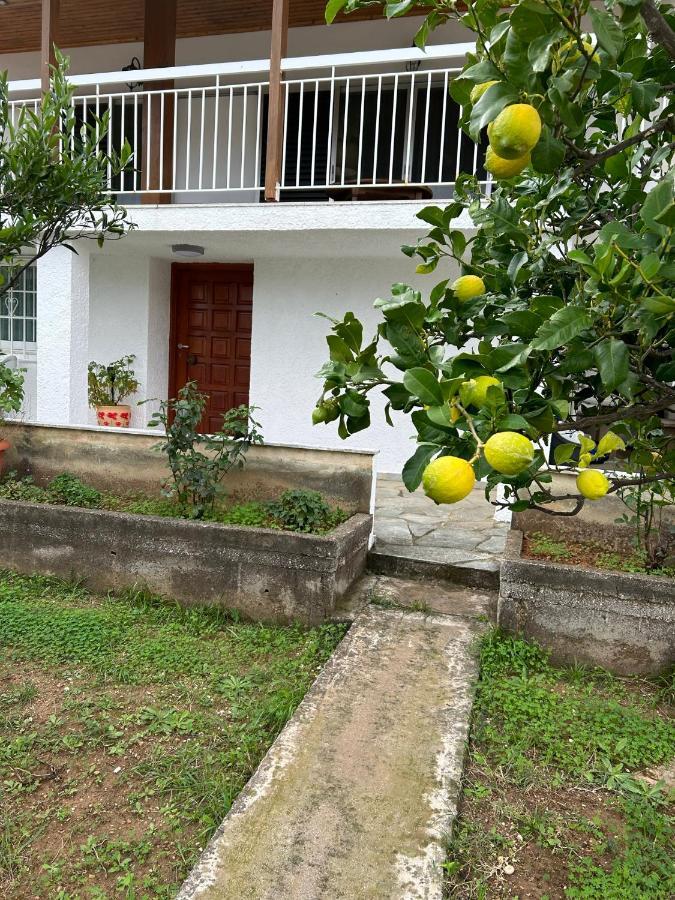 Agapis Residence Kalivia Thorikou Dış mekan fotoğraf